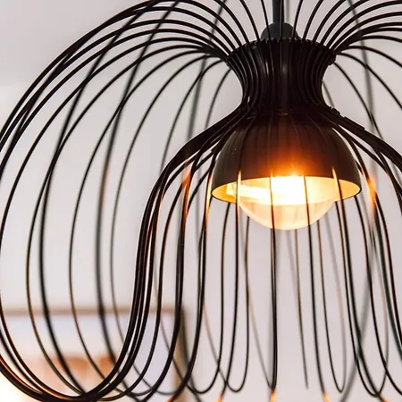 Alles Neu: 1-zi Zentral Am Exerzierpl. 24h-checkin Apartament