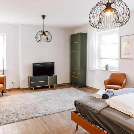Apartamento Alles Neu: 1-zi Zentral Am Exerzierpl. 24h-checkin