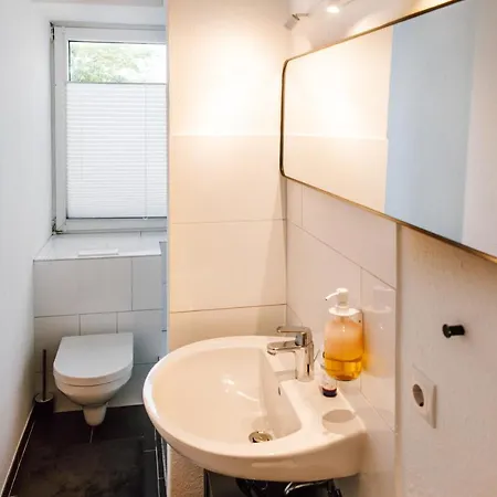 Alles Neu: 1-zi Zentral Am Exerzierpl. 24h-checkin *