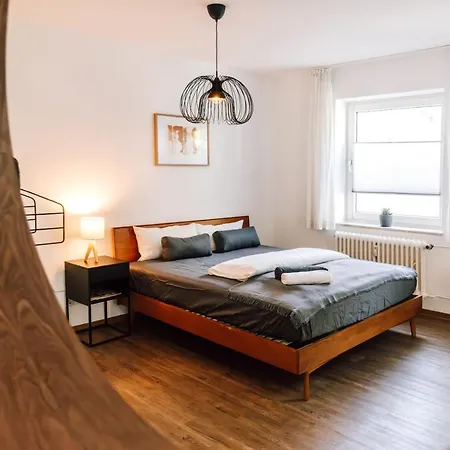 Apartamento Alles Neu: 1-zi Zentral Am Exerzierpl. 24h-checkin